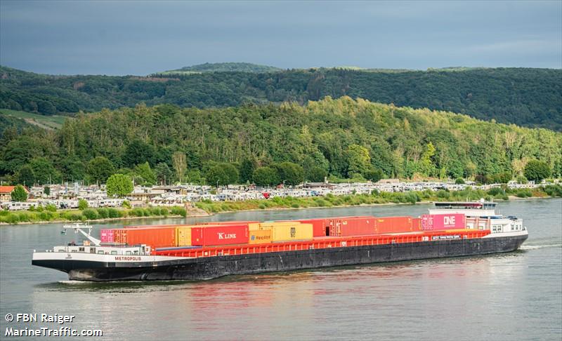 metropolis (Cargo ship) - IMO , MMSI 244690052 under the flag of Netherlands