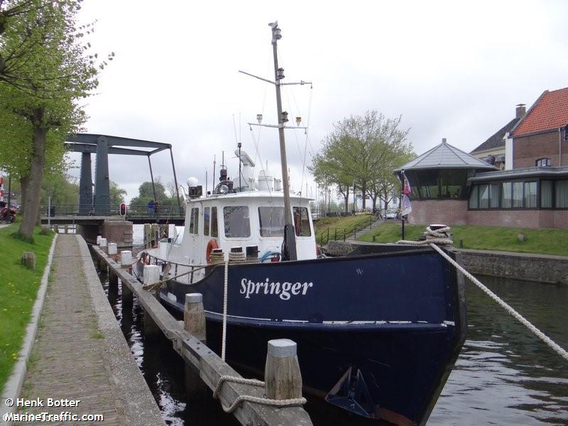 springer (Dredging or UW ops) - IMO , MMSI 244780960, Call Sign PE3226 under the flag of Netherlands