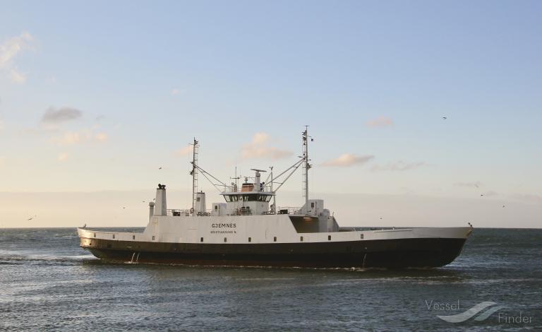 gjemnes (Passenger/Ro-Ro Cargo Ship) - IMO 7814333, MMSI 257278400, Call Sign LHAD under the flag of Norway