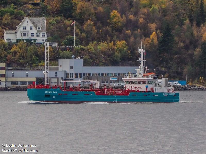 bergen tank (Bunkering Tanker) - IMO 9436161, MMSI 257706000, Call Sign LATV under the flag of Norway
