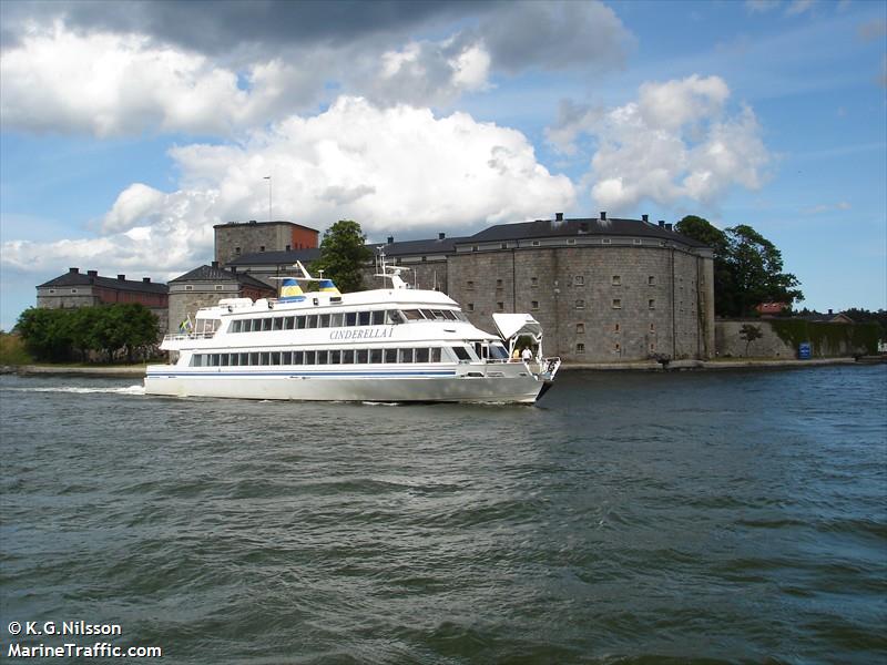 cinderella 1 (Passenger Ship) - IMO 8917065, MMSI 265524530, Call Sign SBLK under the flag of Sweden