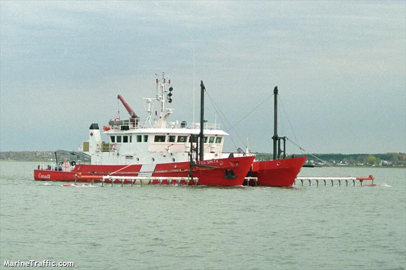 f.c.g. smith (Research Vessel) - IMO 8322686, MMSI 316007682, Call Sign CG3006 under the flag of Canada