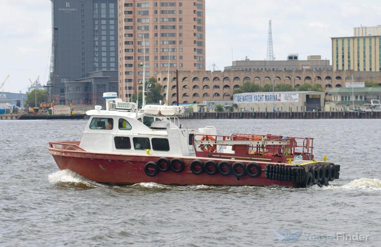 east river (Unknown) - IMO , MMSI 366898790, Call Sign WDB4477 under the flag of United States (USA)