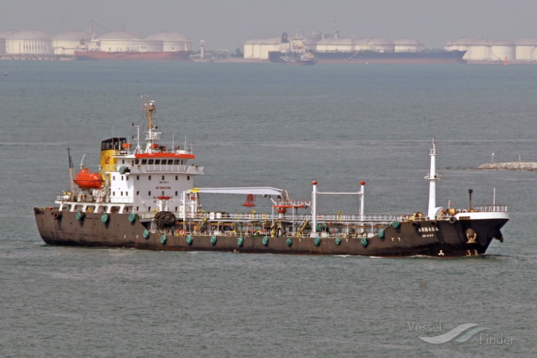 sea reliance (Oil Products Tanker) - IMO 9417775, MMSI 565261000, Call Sign 9VEK8 under the flag of Singapore