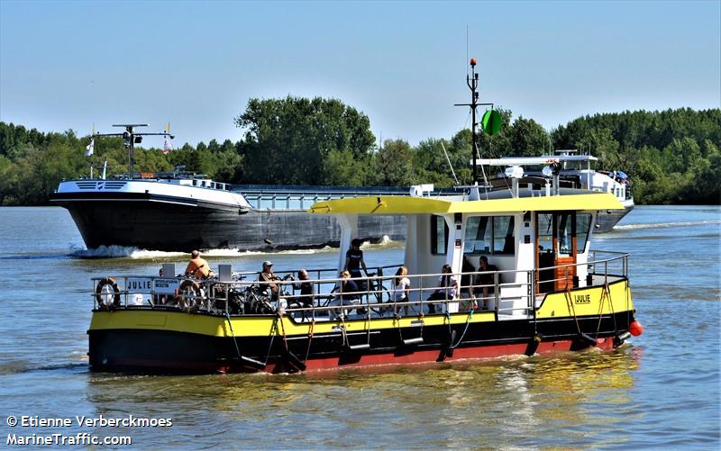 julie (Passenger ship) - IMO , MMSI 205381990, Call Sign OT3819 under the flag of Belgium