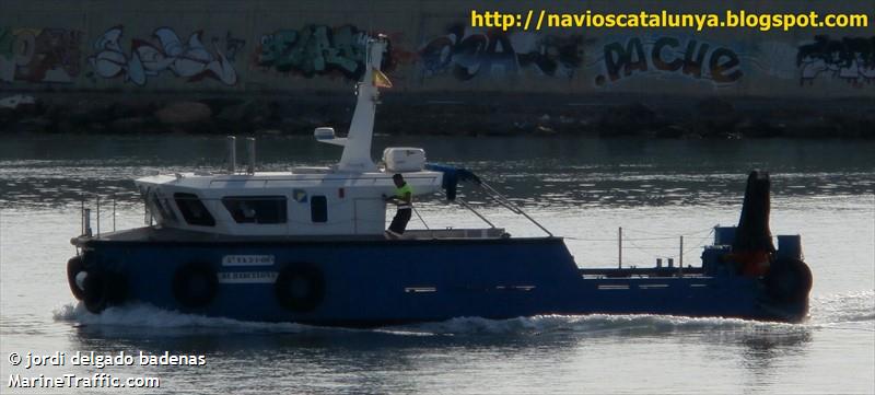 rl barcelona (Port tender) - IMO , MMSI 224867560 under the flag of Spain