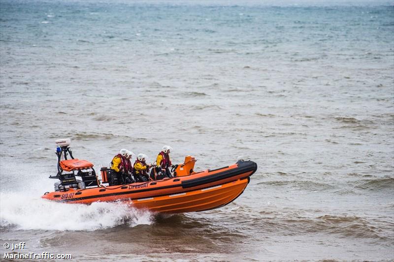 sidmouth lifeboat () - IMO , MMSI 232020073, Call Sign MEOH3 under the flag of United Kingdom (UK)