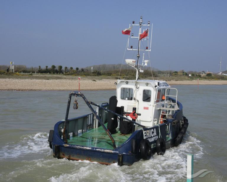 erica (Tug) - IMO , MMSI 235080084, Call Sign 2DLS3 under the flag of United Kingdom (UK)