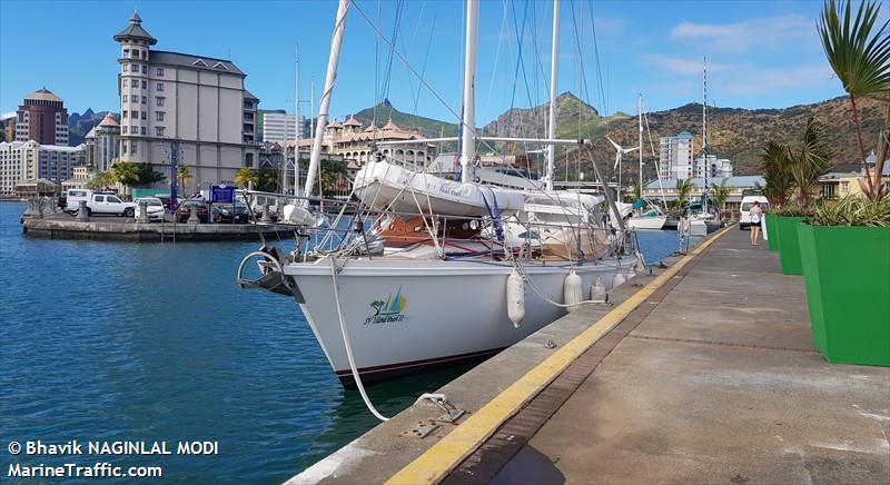 kaos (Sailing vessel) - IMO , MMSI 235090611 under the flag of United Kingdom (UK)