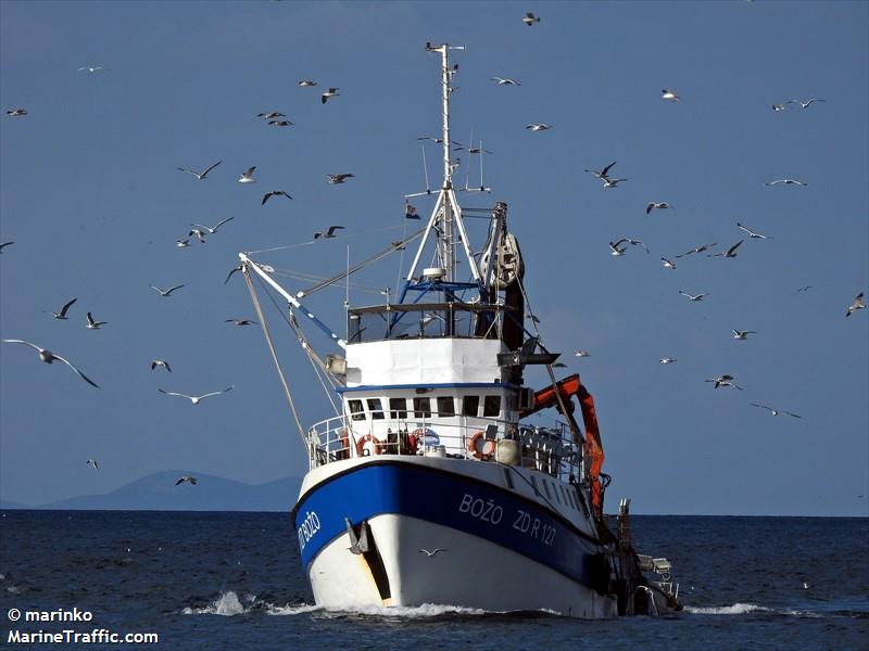 bozo (Fishing Vessel) - IMO 8332722, MMSI 238836740, Call Sign 9A8513 under the flag of Croatia