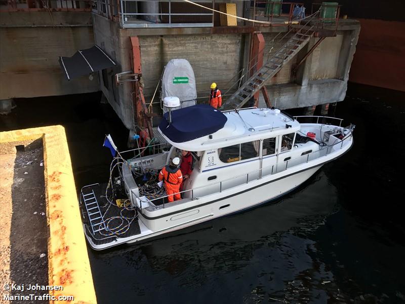 minjita (Diving ops) - IMO , MMSI 257720500, Call Sign LF5685 under the flag of Norway