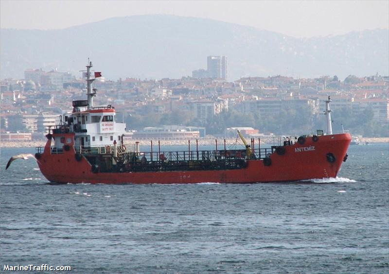 denizyildizi (Tanker) - IMO , MMSI 271002395, Call Sign TCCG4 under the flag of Turkey