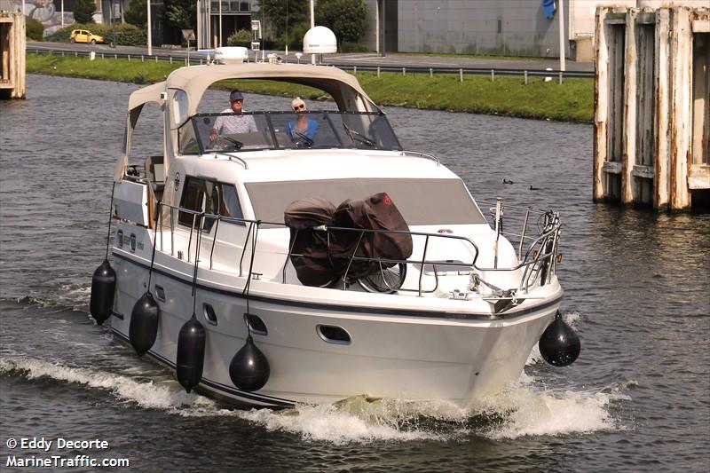 lechrisan (Pleasure craft) - IMO , MMSI 205465800, Call Sign OS4658 under the flag of Belgium