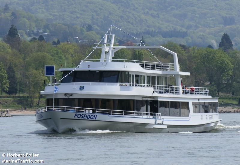 poseidon (WIG) - IMO , MMSI 211512030, Call Sign DC8194 under the flag of Germany