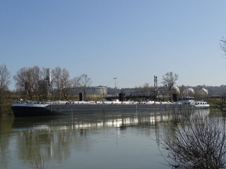 pontias (Tanker) - IMO , MMSI 226014040, Call Sign FM7484 under the flag of France