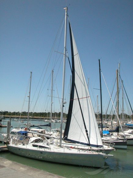azad (Sailing vessel) - IMO , MMSI 227482540, Call Sign FAE5001 under the flag of France