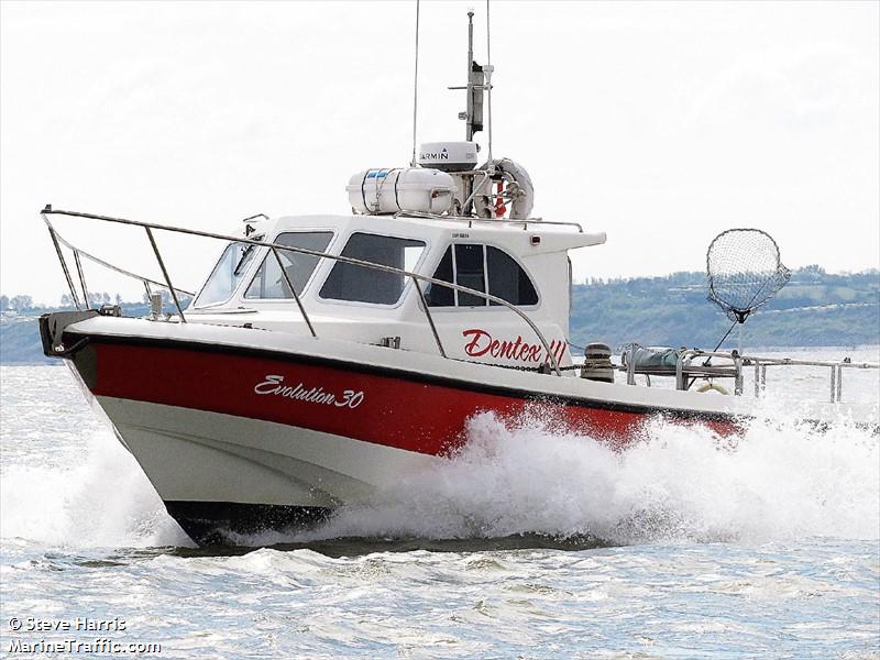 dentex 3 (Fishing vessel) - IMO , MMSI 232004986, Call Sign MAH13 under the flag of United Kingdom (UK)