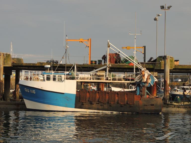 amy blue (Fishing vessel) - IMO , MMSI 235031105, Call Sign MKQU5 under the flag of United Kingdom (UK)