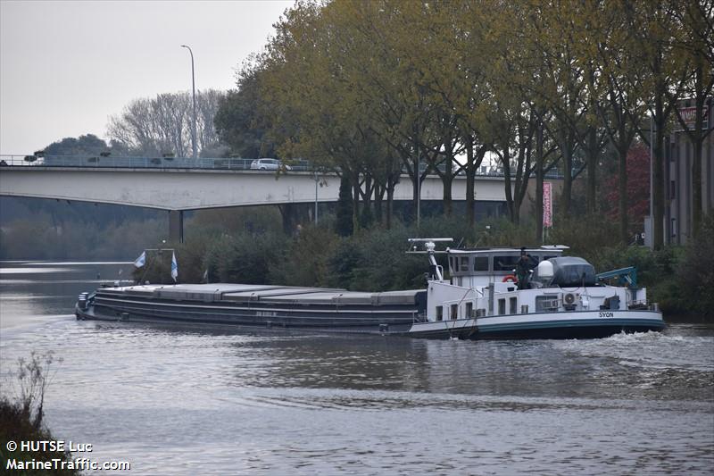 fiducie (Other type) - IMO , MMSI 244660165, Call Sign PB7862 under the flag of Netherlands