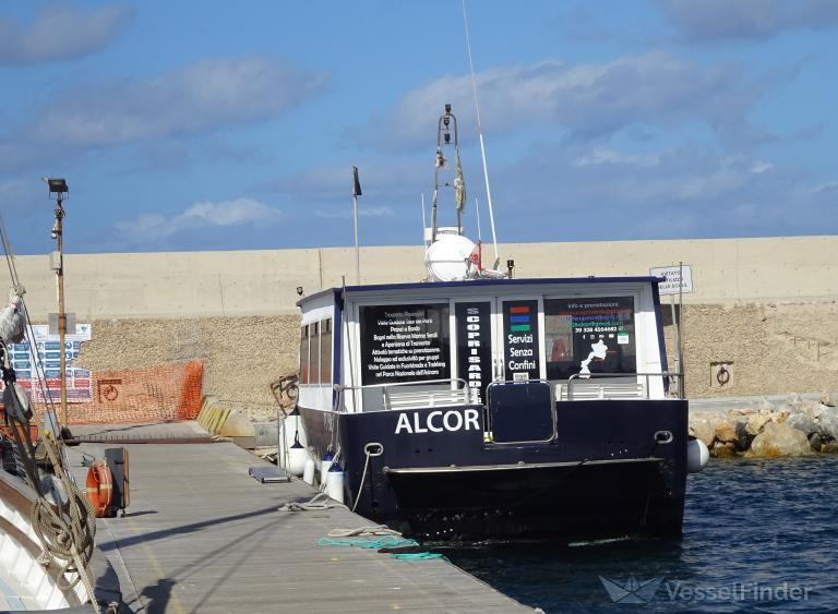 alcor () - IMO , MMSI 247192100 under the flag of Italy