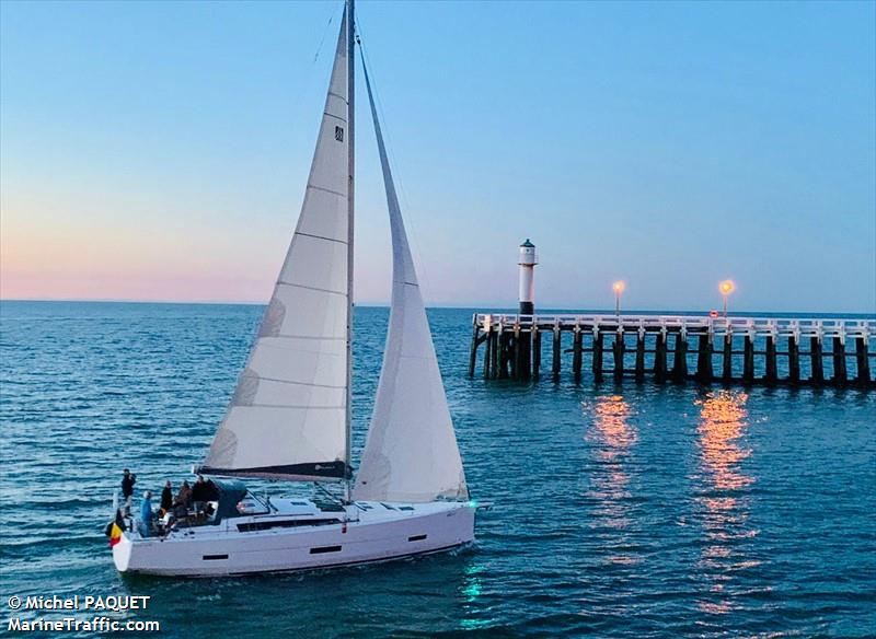 yksi (Sailing vessel) - IMO , MMSI 205213510, Call Sign OR2135 under the flag of Belgium