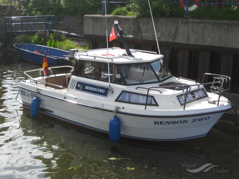 benson zwo (Pleasure craft) - IMO , MMSI 211146960, Call Sign DD3143 under the flag of Germany