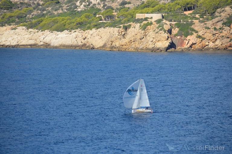 atapi solo sailing () - IMO , MMSI 227550040 under the flag of France