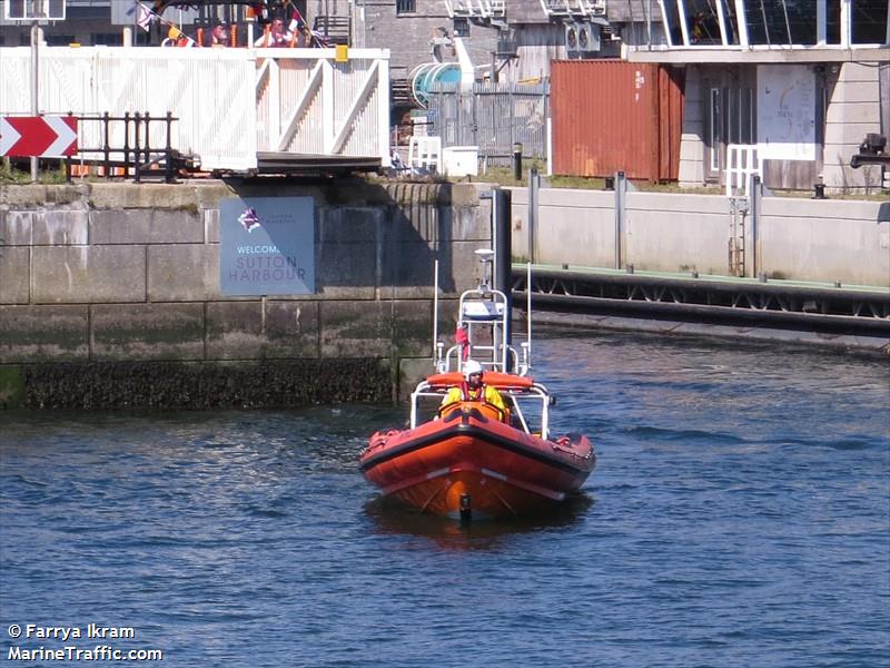 rnli lifeboat b-908 () - IMO , MMSI 232014520 under the flag of United Kingdom (UK)