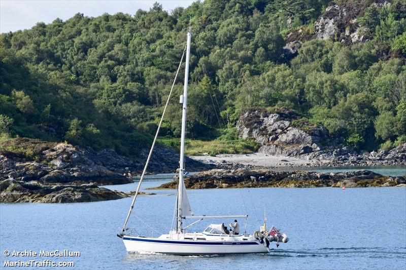 rosamund jane (Sailing vessel) - IMO , MMSI 235033251, Call Sign MLLP9 under the flag of United Kingdom (UK)