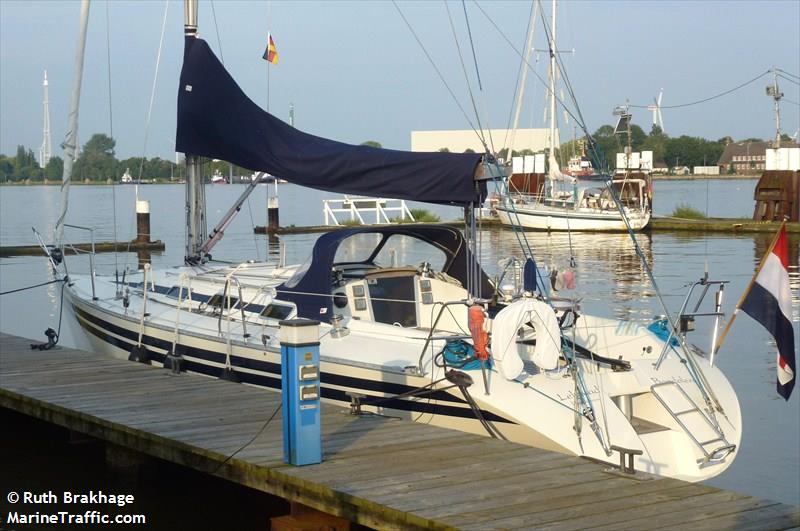 bandolero (Sailing vessel) - IMO , MMSI 244630988, Call Sign PB2468 under the flag of Netherlands