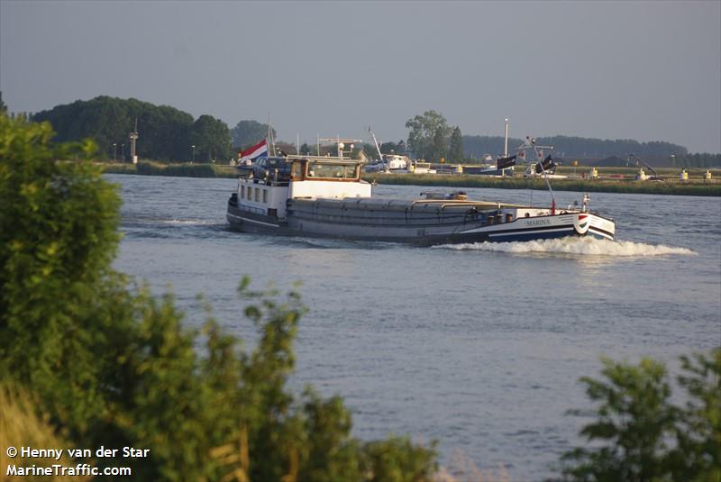 janneke (Cargo ship) - IMO , MMSI 244780631, Call Sign PA3420 under the flag of Netherlands