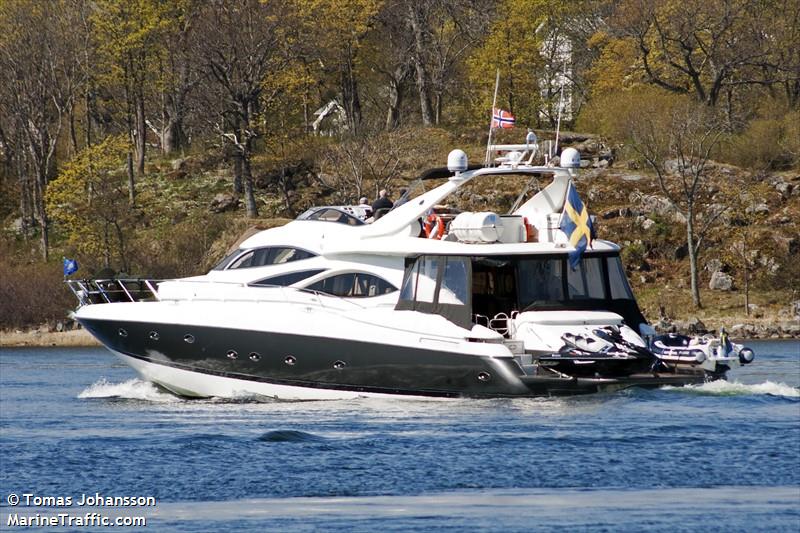 black pearl (Pleasure craft) - IMO , MMSI 265610200, Call Sign SFOA under the flag of Sweden