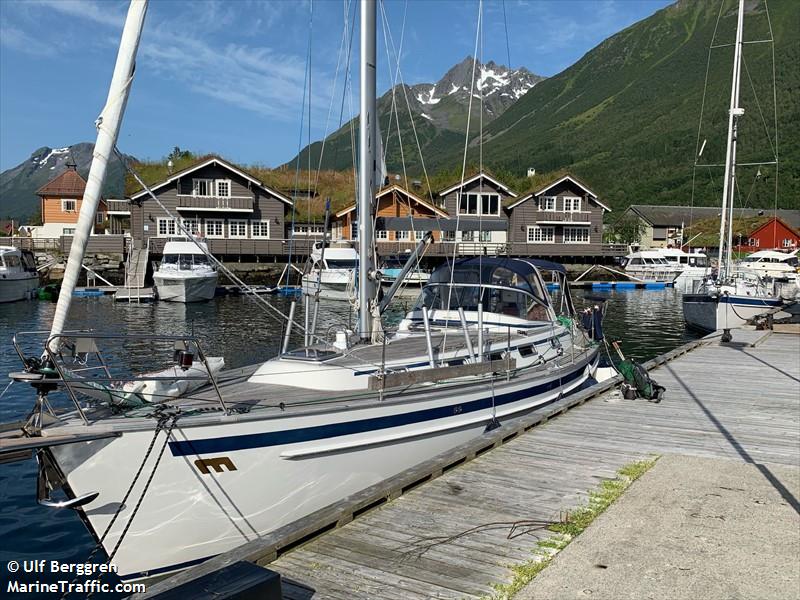maj (Pleasure craft) - IMO , MMSI 265818090, Call Sign SE2753 under the flag of Sweden