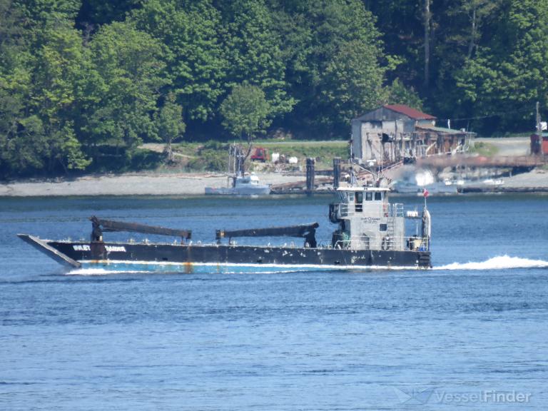 inlet raider (Cargo ship) - IMO , MMSI 316009756 under the flag of Canada
