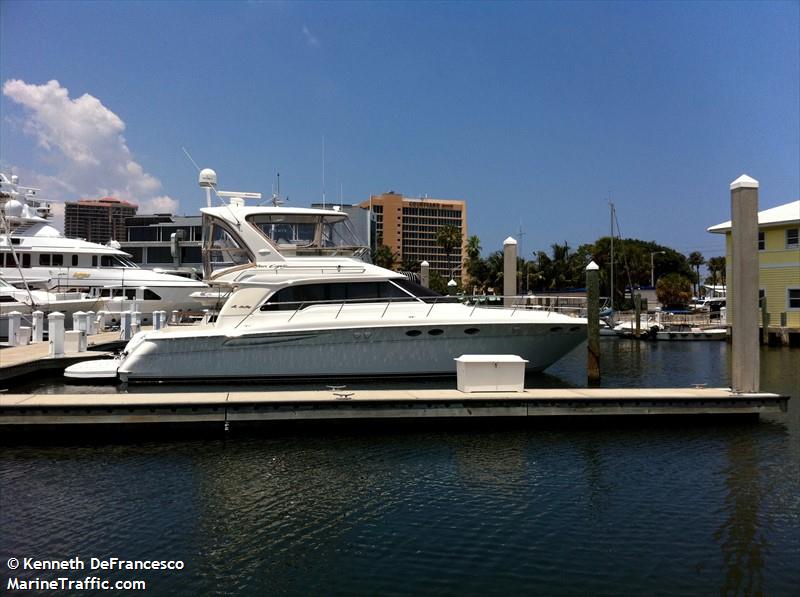 following sea (Pleasure craft) - IMO , MMSI 338207044 under the flag of USA
