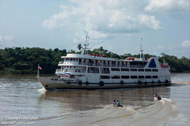 amazon star (Passenger ship) - IMO , MMSI 710001389, Call Sign PQ9883 under the flag of Brazil