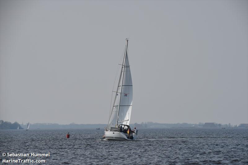 sandmann (-) - IMO , MMSI 211704090, Call Sign DK8733 under the flag of Germany