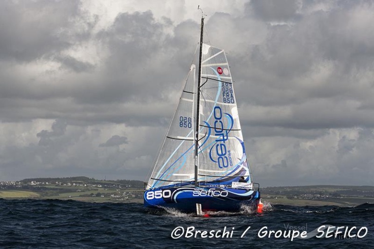 fanao solo sailor (Sailing vessel) - IMO , MMSI 227237130, Call Sign FAB7718 under the flag of France