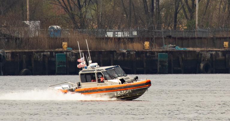 cg29282 (SAR) - IMO , MMSI 369990282 under the flag of United States (USA)