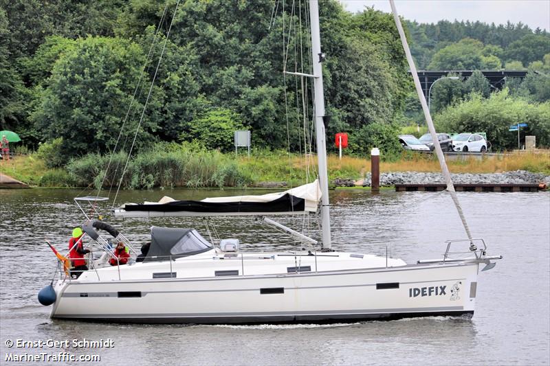 idefix (-) - IMO , MMSI 211544410, Call Sign DD6749 under the flag of Germany