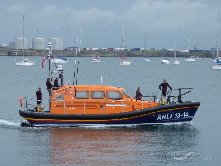 rnli lifeboat 13-14 (-) - IMO , MMSI 235109051, Call Sign 2IEK2 under the flag of United Kingdom (UK)