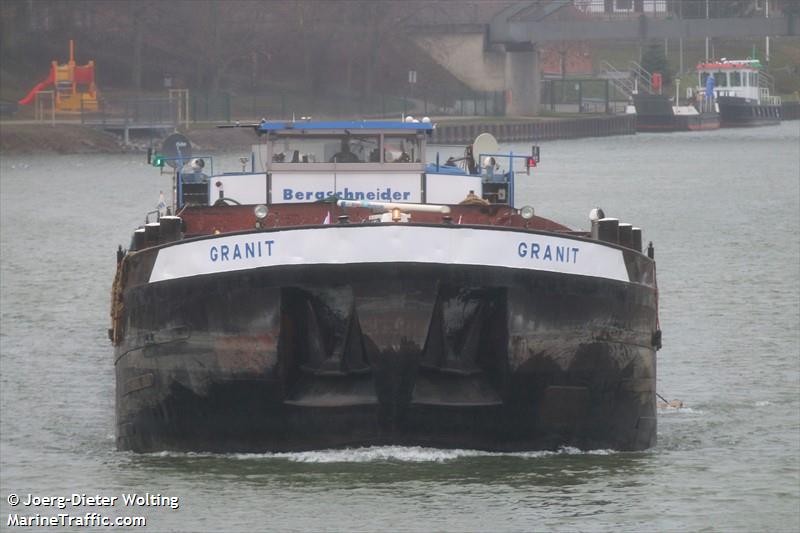 granit (-) - IMO , MMSI 211507170, Call Sign DC6428 under the flag of Germany