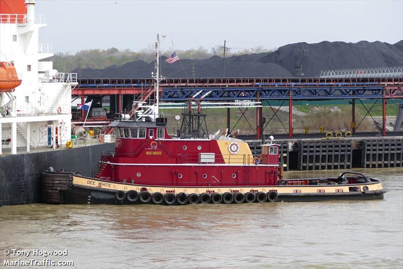 dee white (Tug) - IMO 9127227, MMSI 368185000, Call Sign WCW4132 under the flag of United States (USA)