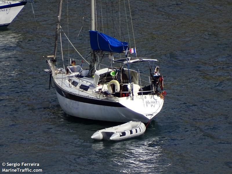 pierrot (-) - IMO , MMSI 227782780, Call Sign FGG2518 under the flag of France