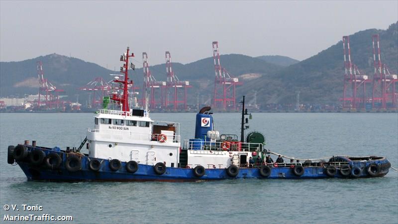 no.303 sam yang (Tug) - IMO 8957340, MMSI 441647000, Call Sign DSQ07 under the flag of Korea