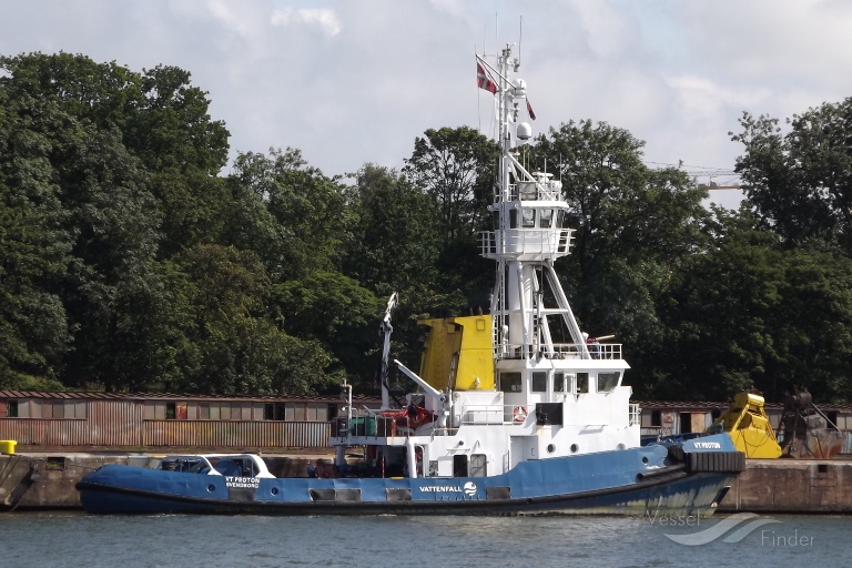 raduga proton (Pusher Tug) - IMO 8131116, MMSI 209658000, Call Sign 5BGS5 under the flag of Cyprus