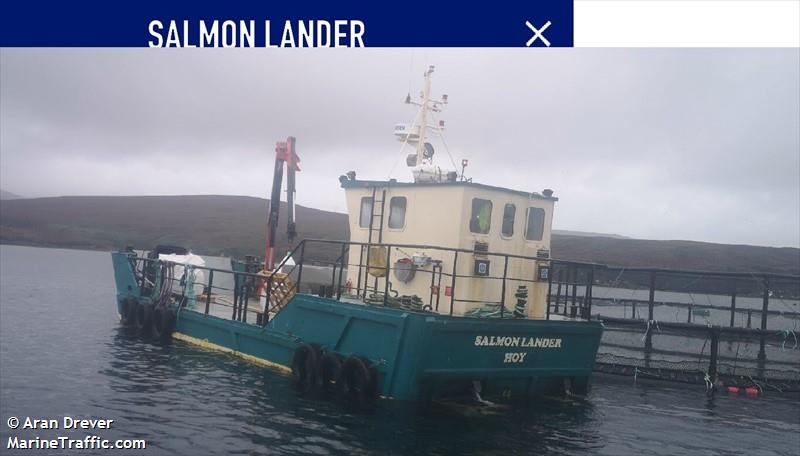 salmon lander (Cargo ship) - IMO , MMSI 235095212, Call Sign 2FYB5 under the flag of United Kingdom (UK)