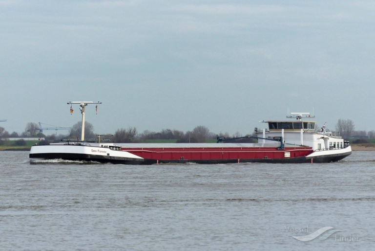 deo favente (Cargo ship) - IMO , MMSI 244030275, Call Sign PF5963 under the flag of Netherlands
