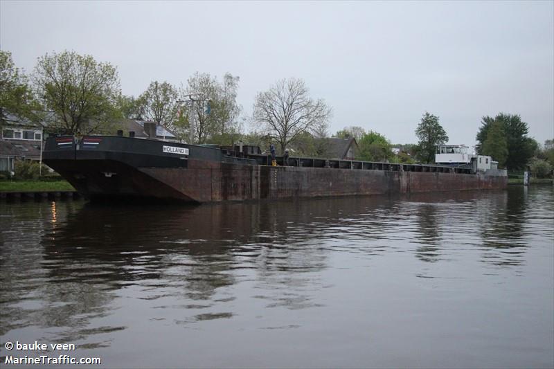 holland 3 (Cargo ship) - IMO , MMSI 244150606, Call Sign PC8098 under the flag of Netherlands