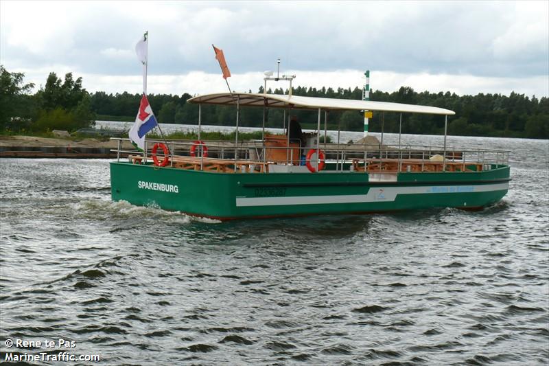 marina de eemhof (Passenger ship) - IMO , MMSI 244615814, Call Sign PB3883 under the flag of Netherlands